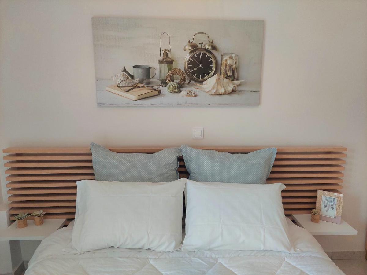 Myrsini'S Sea View Apartment Nea Peramos  Exterior photo